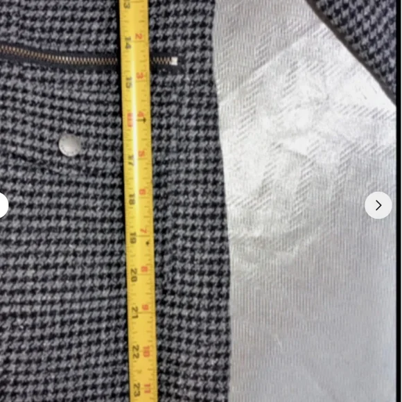 L.L. Bean Women's Houndstooth Blazer zip pockets wool blend size medium - Picture 2 of 9